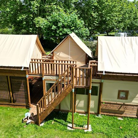 Camping De Thoissey *** Eksteriør billede