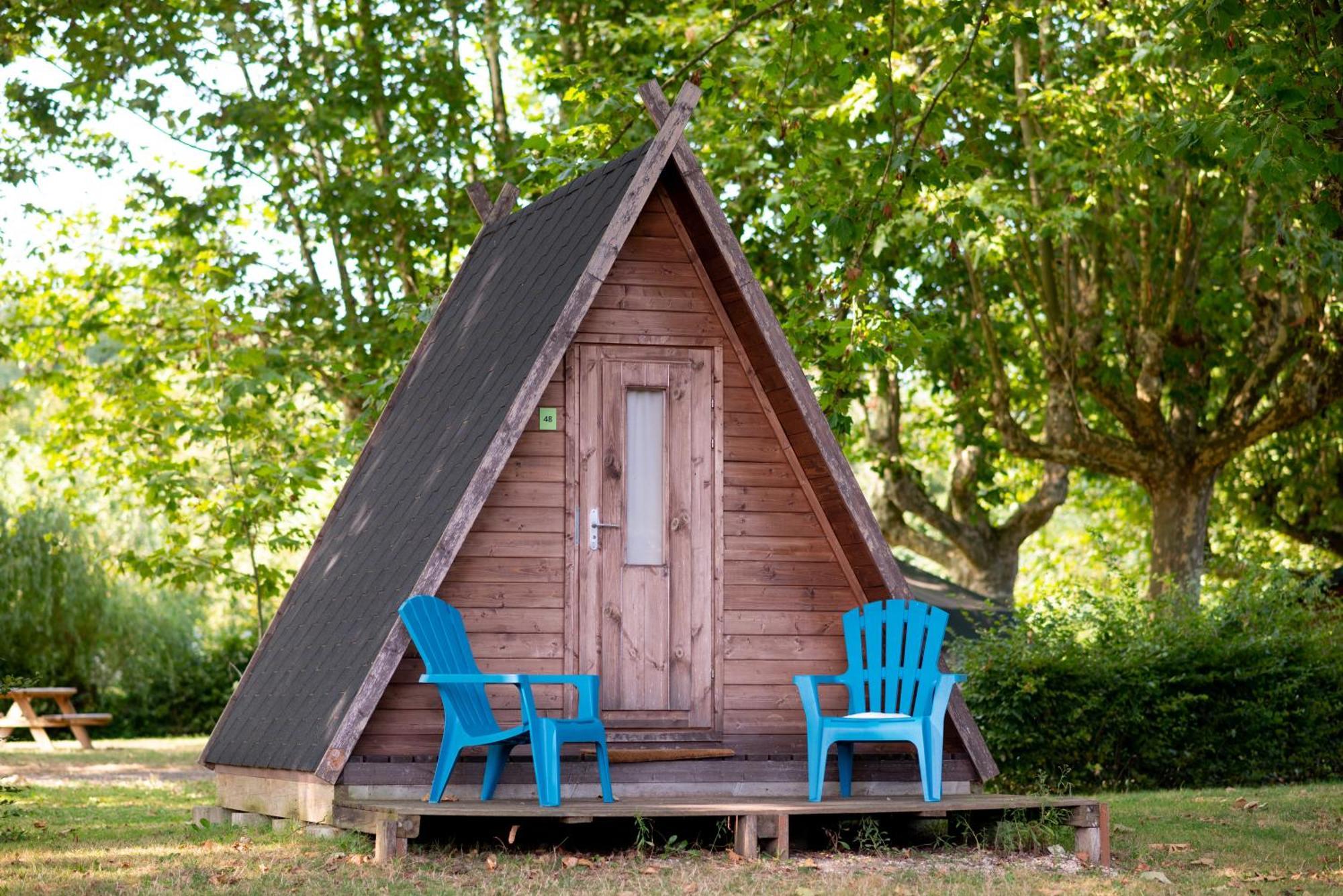 Camping De Thoissey *** Eksteriør billede