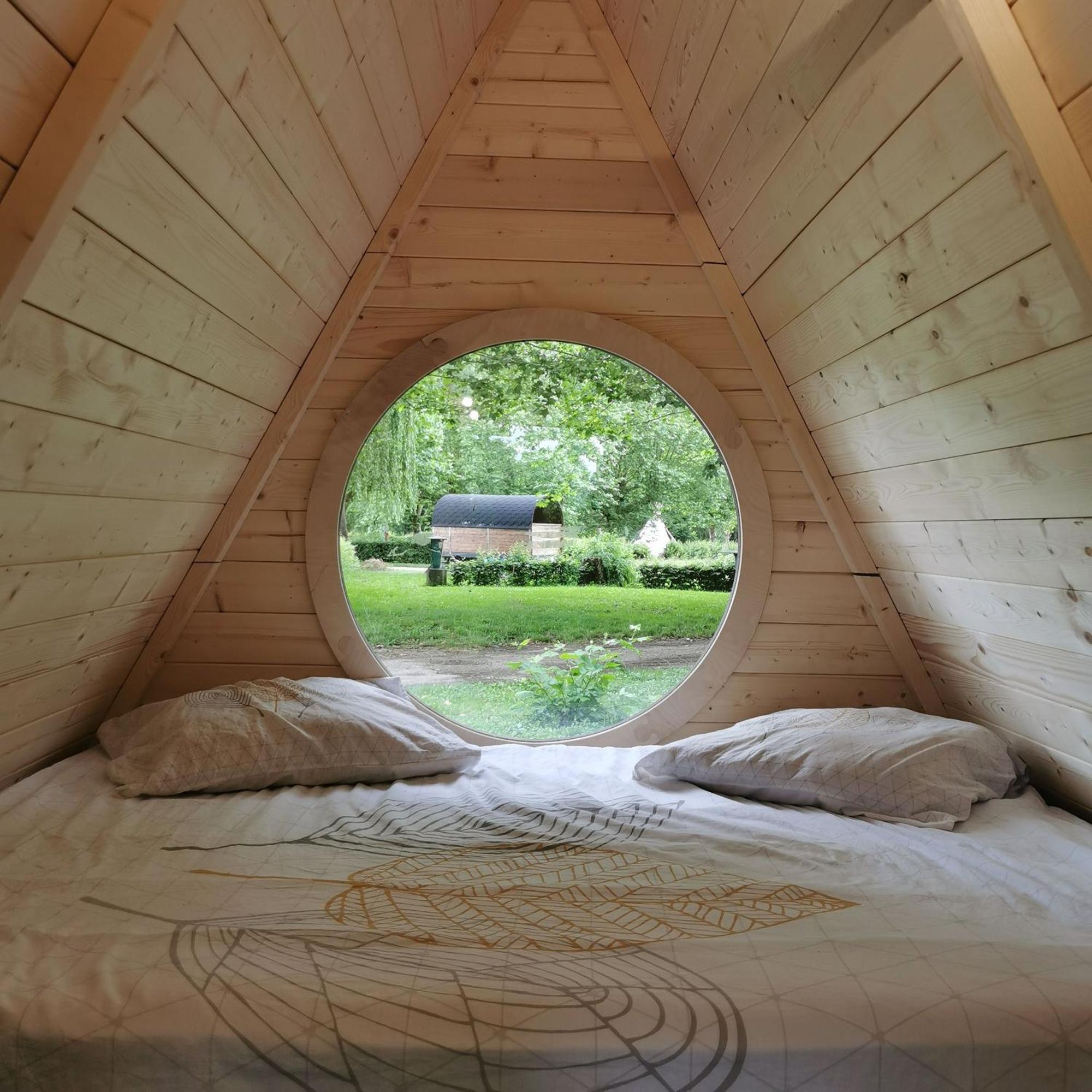 Camping De Thoissey *** Eksteriør billede