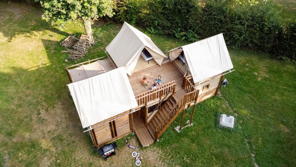 Camping De Thoissey *** Eksteriør billede